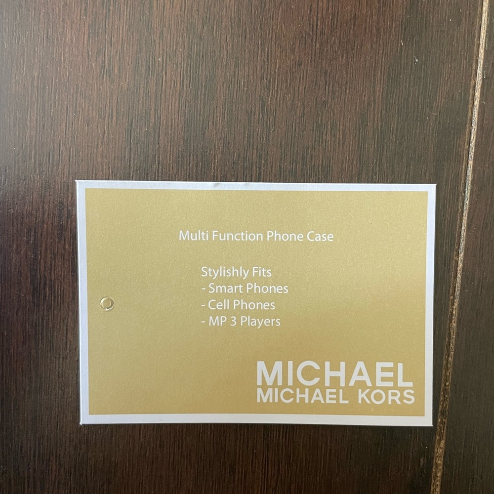 Michael Kors wristlet - Picture 4 of 5